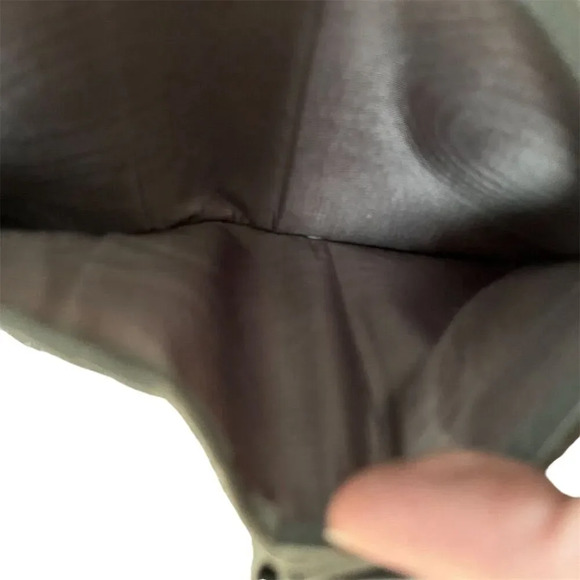 Prada Unisex Bi-fold Wallet Gray Saffiano Leather Credit Card Holder - Picture 5 of 7